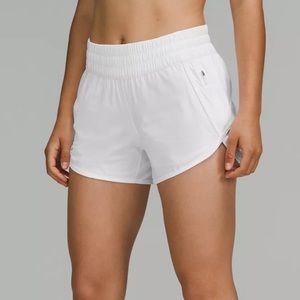 LULULEMON Tracker Low-Rise Lined Short 4” in White
